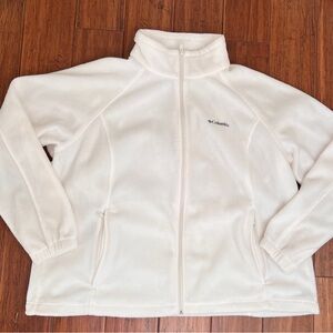 Columbia white fleece jacket // size 3x